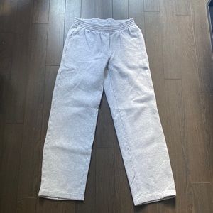 TNA Boyfriend Cozy Fleece Perfect Grey Straight Sweatpant